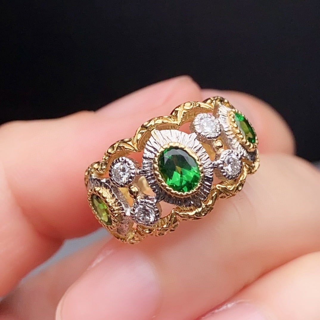 14k Gold 1.04 Ctw Vivid Green Natural Tsavorite & Diamond Ring - 3