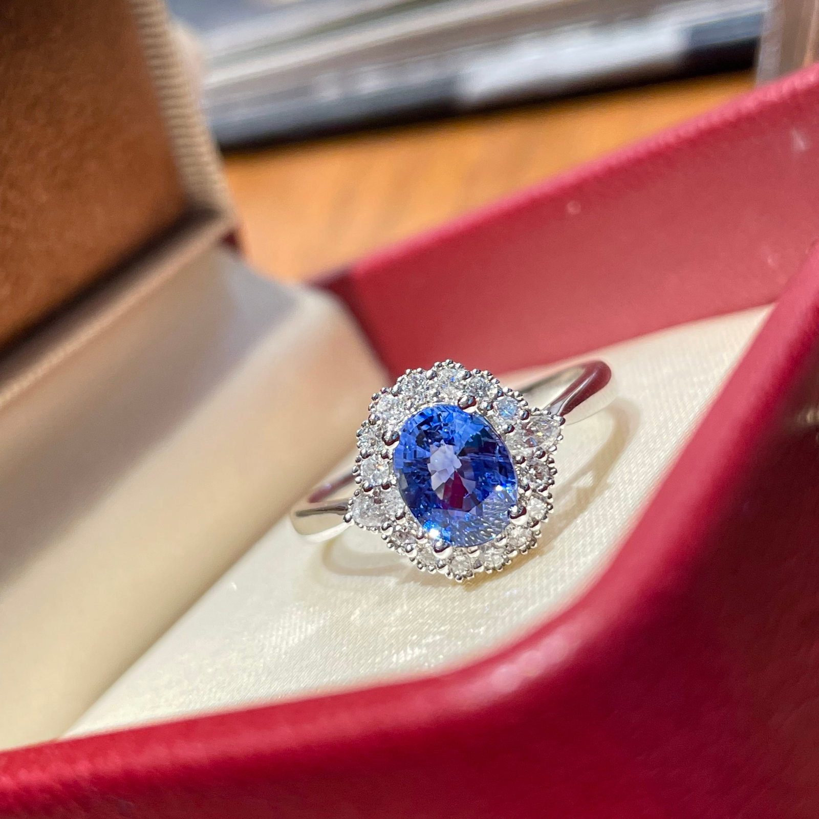 14k Gold 1.33 Ct Natural Sapphire & Diamond Ring - 3
