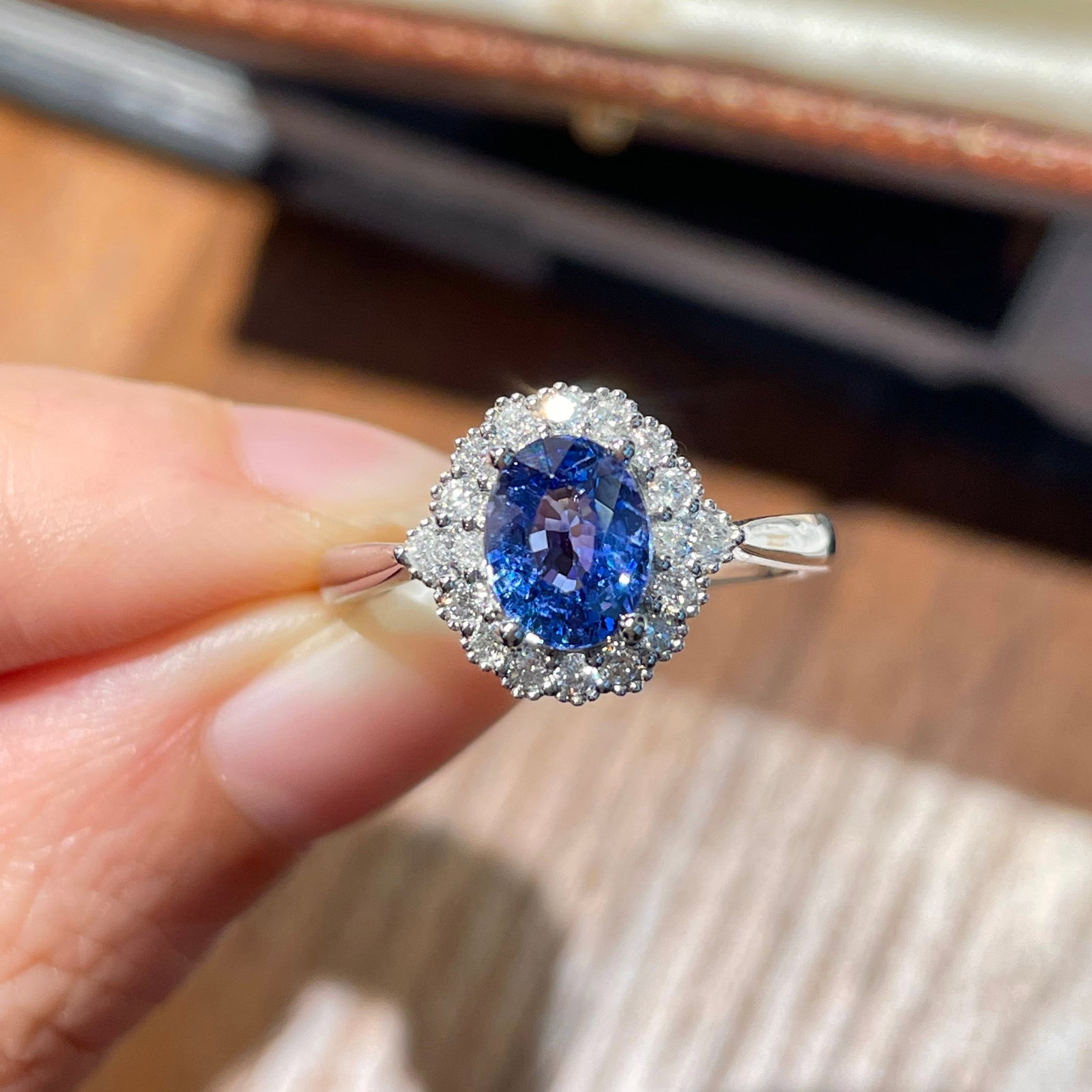 14k Gold 1.33 Ct Natural Sapphire & Diamond Ring - 6