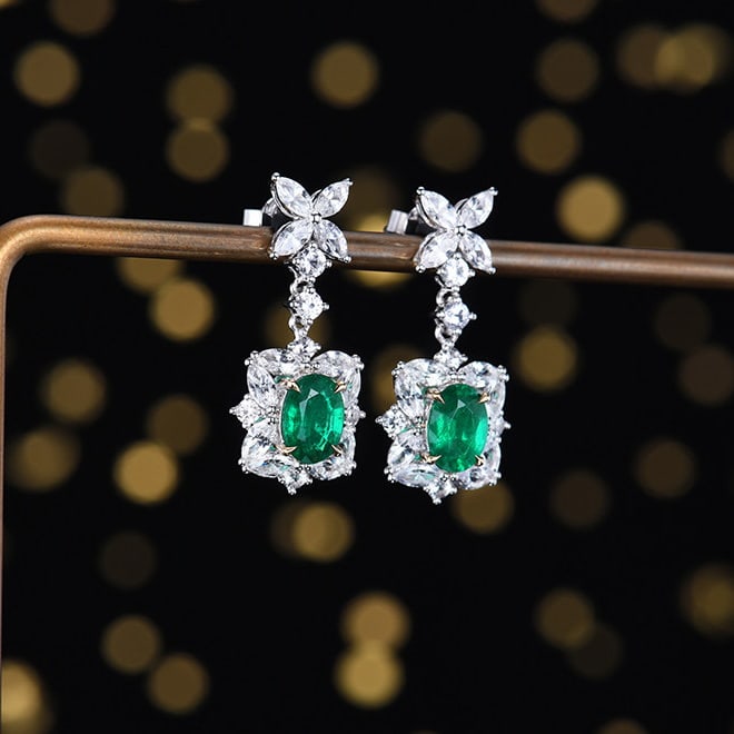 14k Gold 3.93 Ctw Vivid Green Natural Emerald & Sapphire Earrings - 3