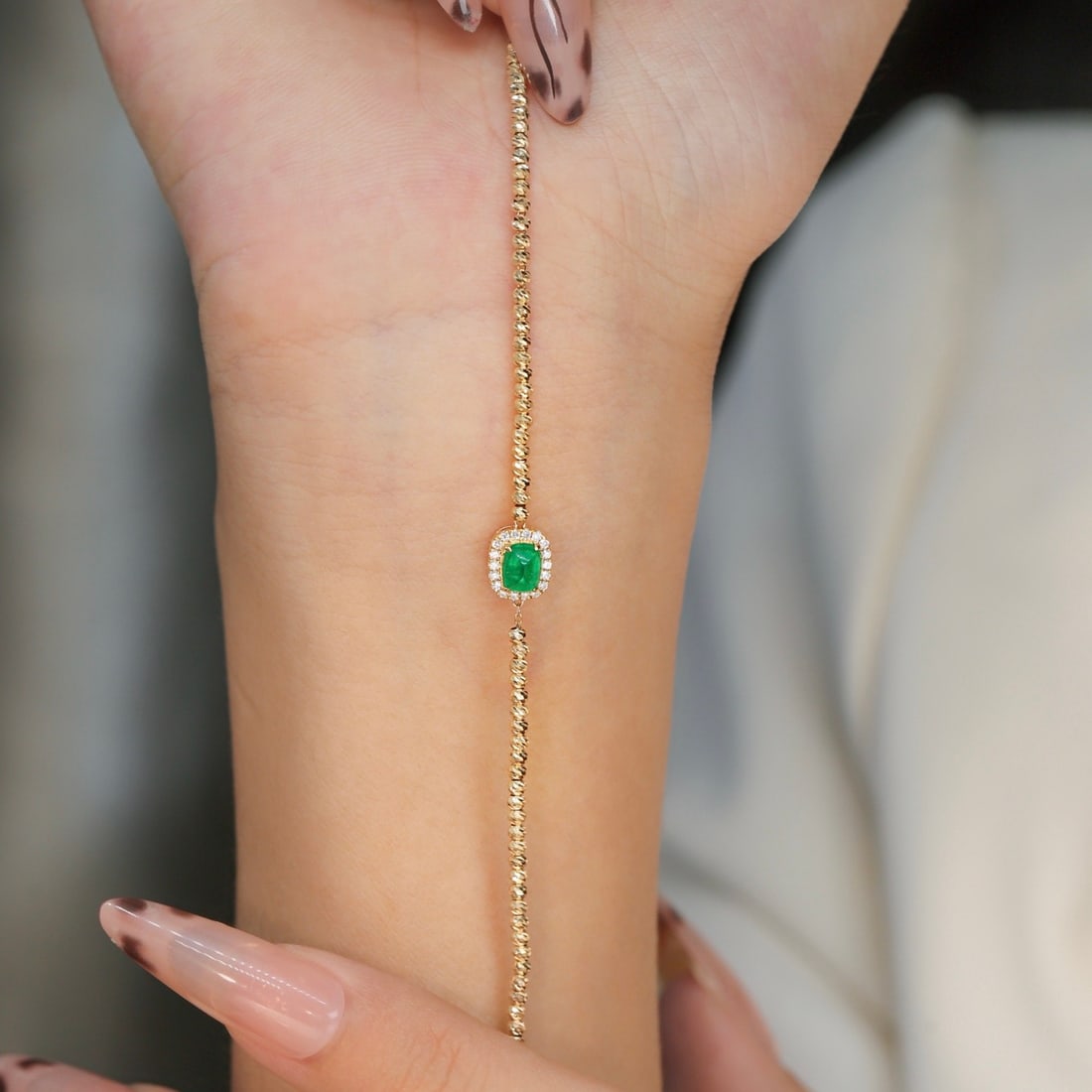 14k Gold 0.52 Ctw Vivid Green Natural Emerald & Diamond Bracelet - 6