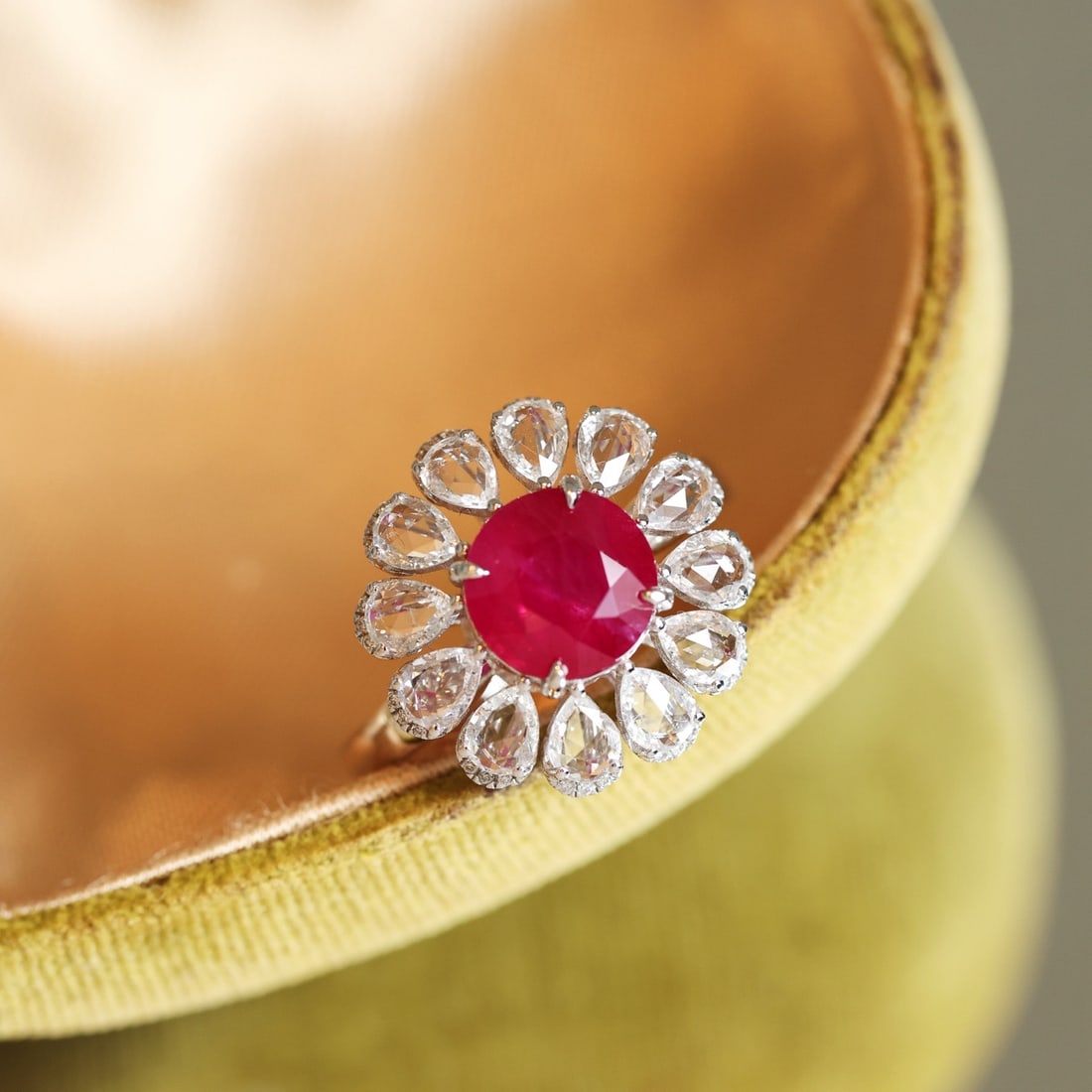 14k Gold 4.18 Ctw Natural Ruby & Sapphire Ring: Ref:231110324 // gold content:14k gold // ring size:7. 25us // // main gemstone:ruby // shape:round // carat weight:2. 47ct // color:pigeonblood red // treatment:natural // cut grade:g // // adjacent