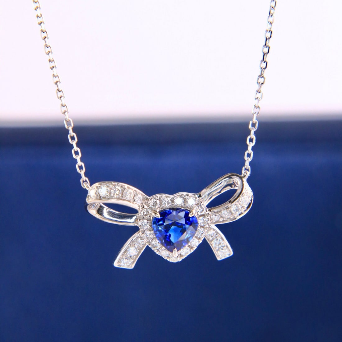 14k Gold 0.77 Ctw Natural Sapphire & Diamond Necklace - 3