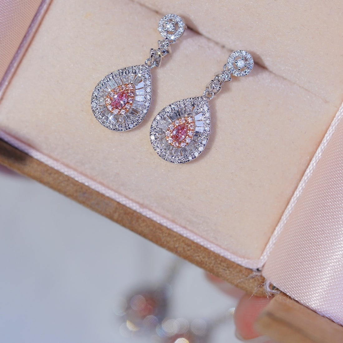 14k Gold 0.6 Ct Natural Color Diamond Earrings - 5
