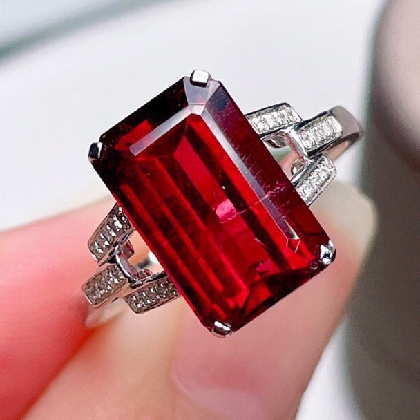 14k Gold 5.67 Ct Natural Tourmaline & Diamond Ring - 2