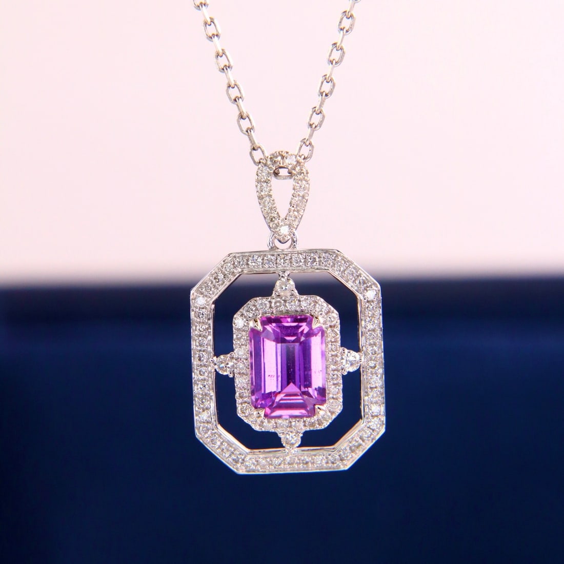 14k Gold 1.33 Ctw Natural Sapphire & Diamond Necklace: Ref:231110343 // gold content:14k gold // main gemstone:sapphire // shape:octagonal // carat weight:1. 08ct // color:purple // treatment:natural // // adjacent gemstone 2 : diamond // shape:round //