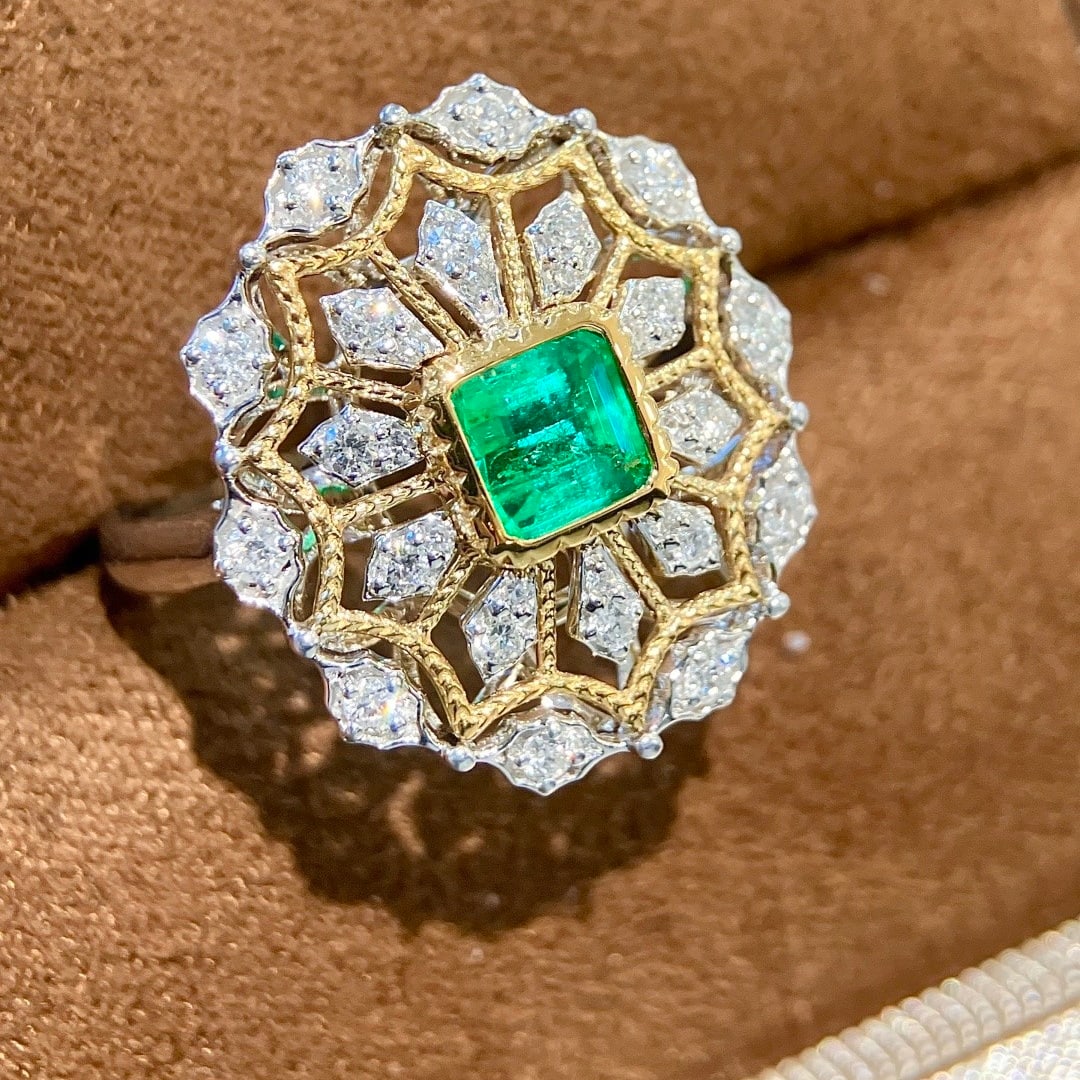 14k Gold 1.01 Ctw Natural Emerald & Diamond Ring - 2