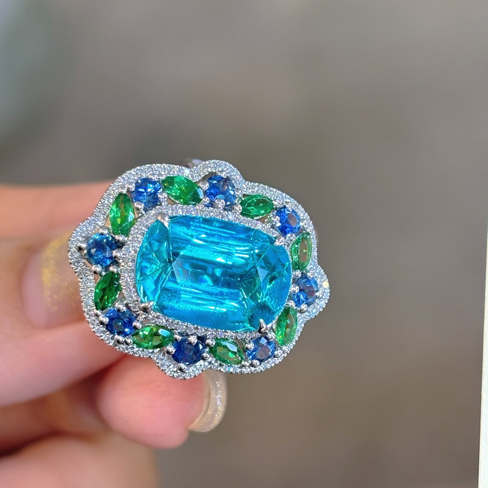 14k Gold 5.01 Ct Natural Paraiba Tourmaline & Diamond Ring - 5