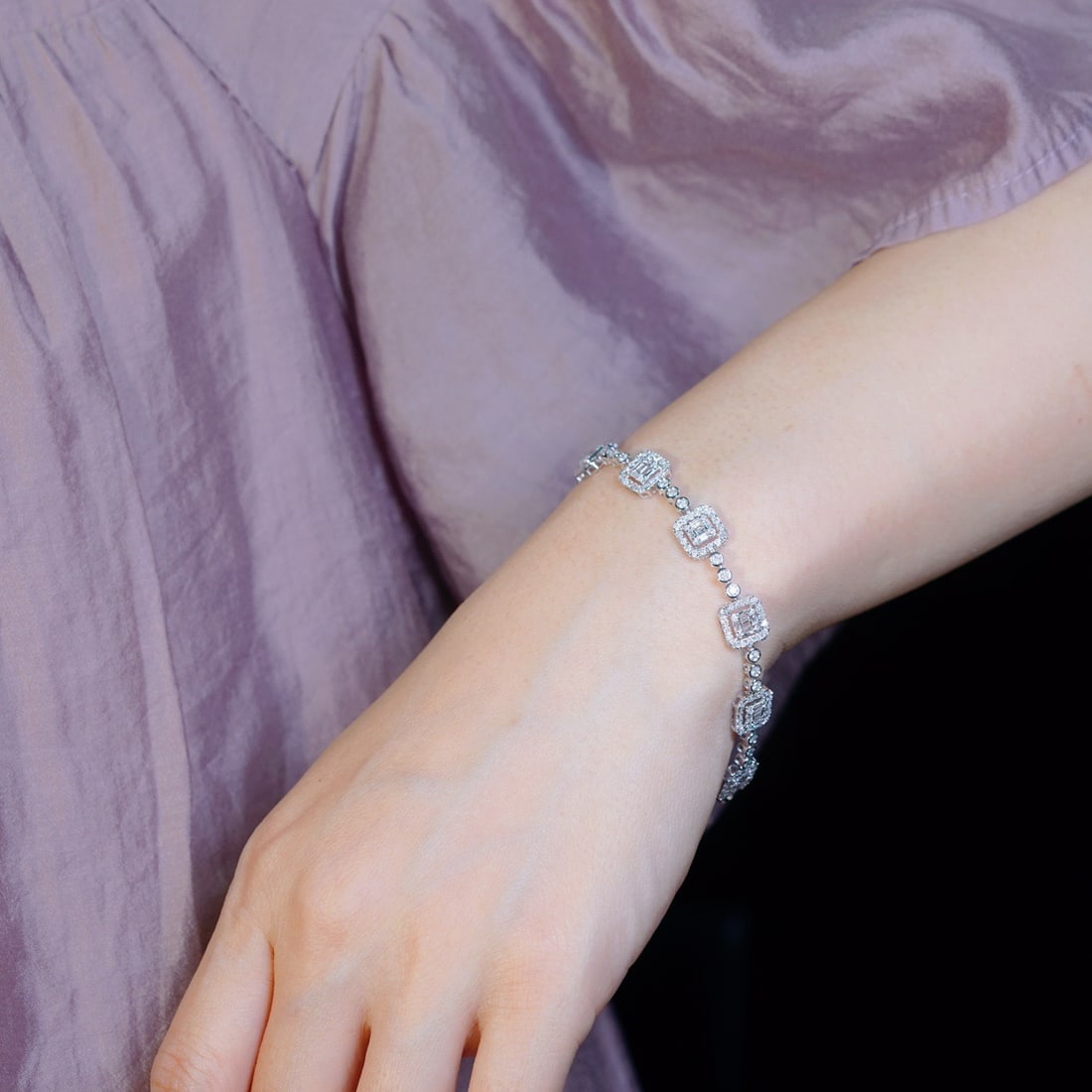 14k Gold 2.45 Ct Natural H Diamond Bracelet - 6