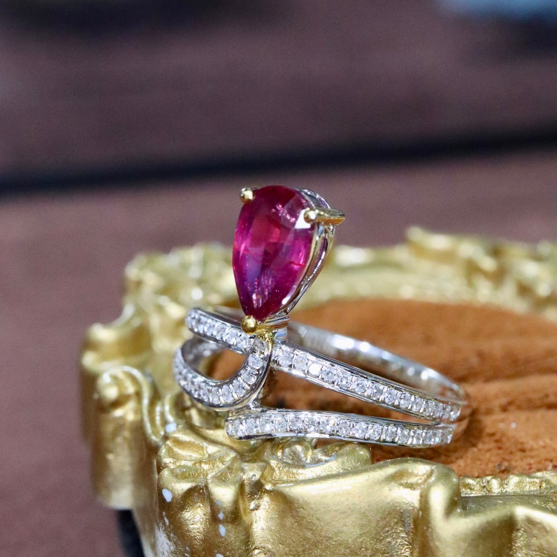14k Gold 1.69 Ctw Natural Ruby & Diamond Ring - 2