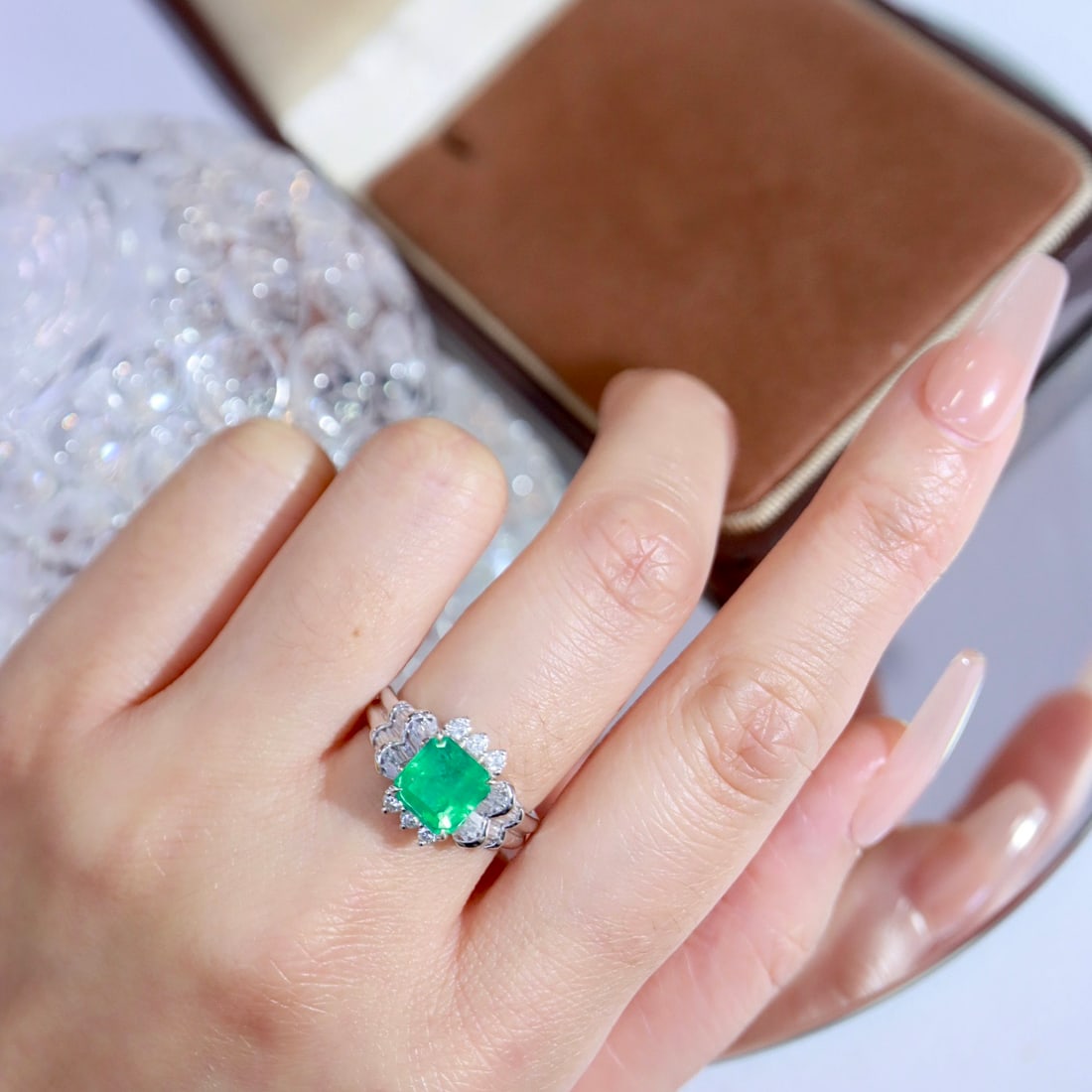 14k Gold 2.24 Ctw Natural Emerald & Diamond Ring - 4