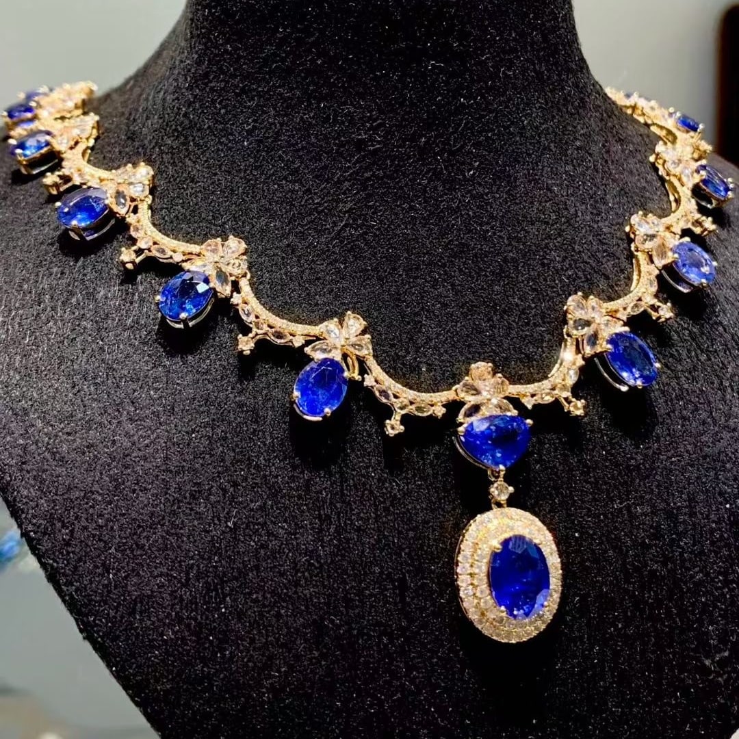 14k Gold 12.5 Ct Natural Sapphire & Diamond & Sapphire Necklace - 6