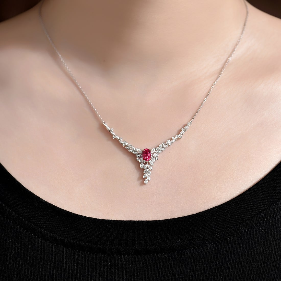 14k Gold 1.40 Ctw Natural Ruby & Diamond Necklace - 4