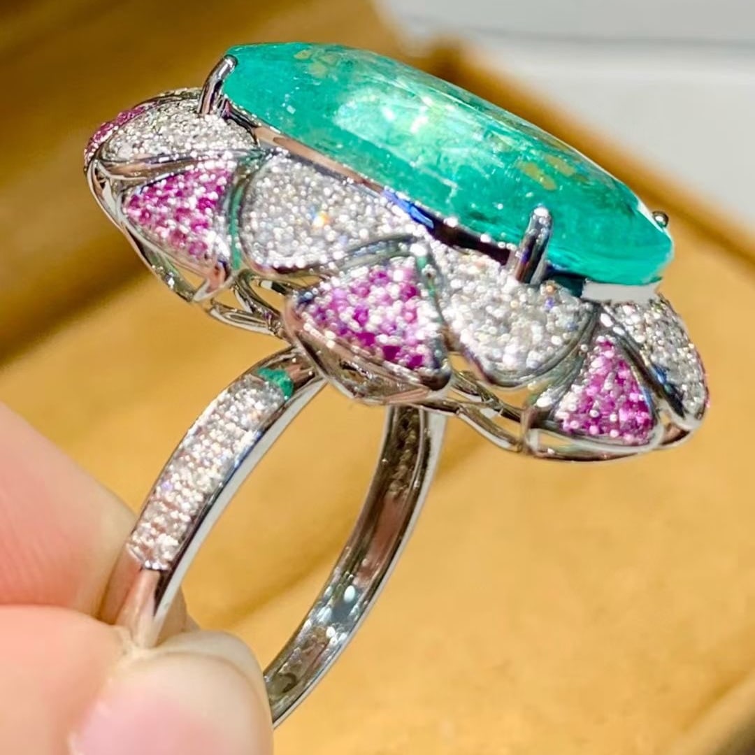 14k Gold 15.5 Ct Natural Paraiba Tourmaline & Diamond Ring - 4