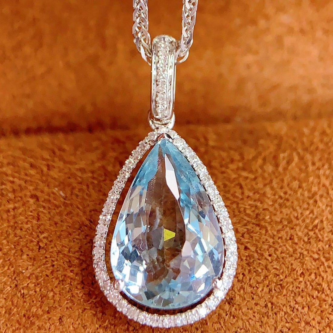 14k Gold 3.2 Ct Natural Aquamarine & Diamond Pendant( Without Chain ) - 2