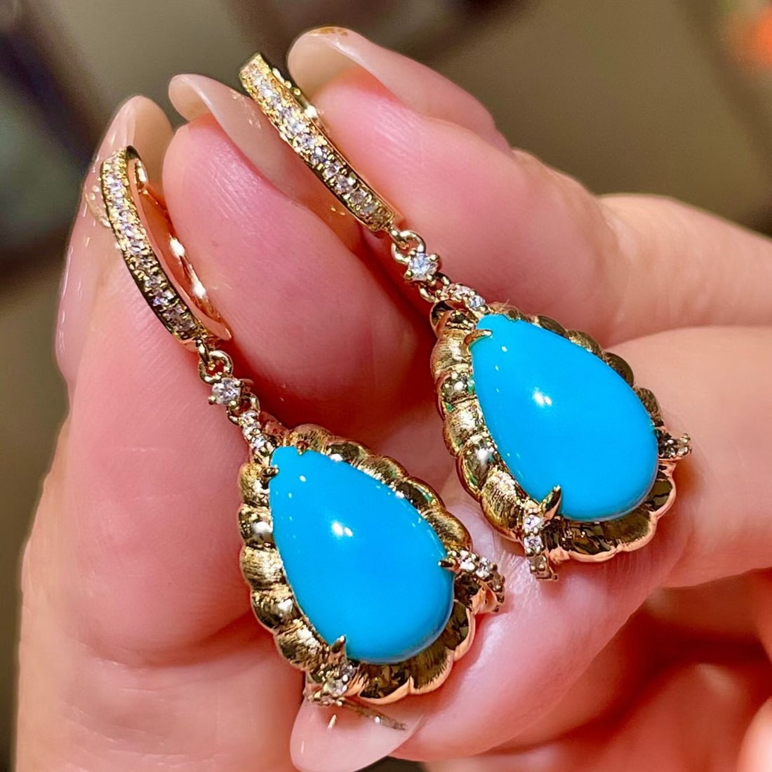 14k Gold 5.63 Ctw Natural Blue Turquoise & Diamond Earrings - 2