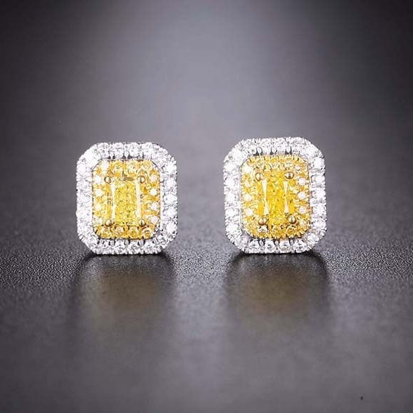 14k Gold 0.66 Ctw Natural Yellow Diamond & Color Diamond Earrings: Ref:231113121 // gold content:14k gold // main gemstone:yellow diamond // shape:cushion // carat weight:0. 39ct // color:yellow // treatment:natural // // adjacent gemstone 2 : color diamond //