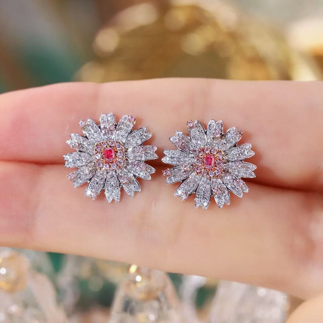 14k Gold 0.9 Ct Natural Color Diamond Earrings - 3