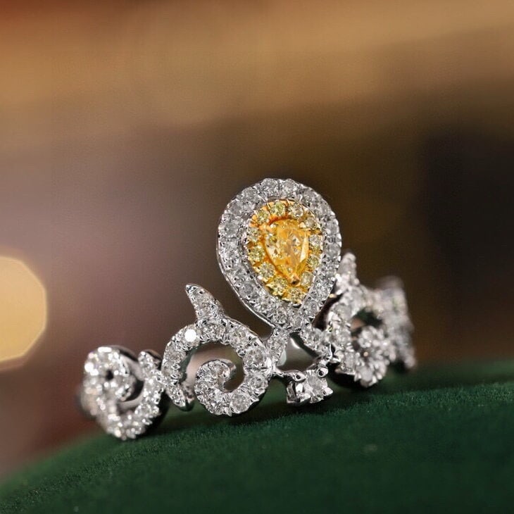 14k Gold 0.7 Ctw Natural Yellow Diamond & Diamond Ring - 3