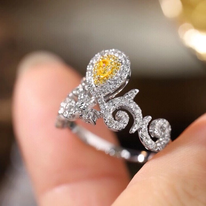 14k Gold 0.7 Ctw Natural Yellow Diamond & Diamond Ring - 7