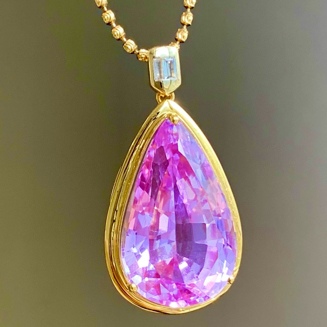 14k Gold 22.6 Ct Natural Kunzite & Solitaire Pendant( Without Chain ) - 5