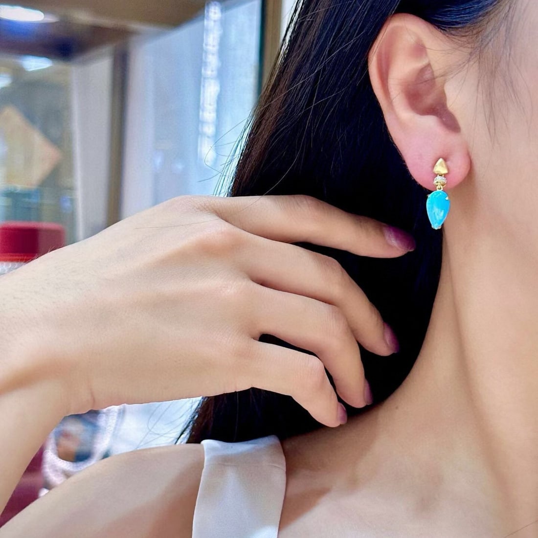 14k Gold 4.82 Ct Natural Blue Turquoise & Diamond Earrings - 4