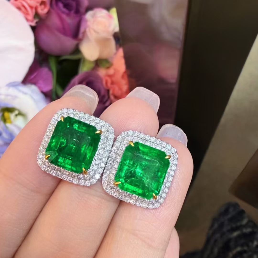14k Gold 8.39 Ct Natural Emerald & Diamond Earrings - 3