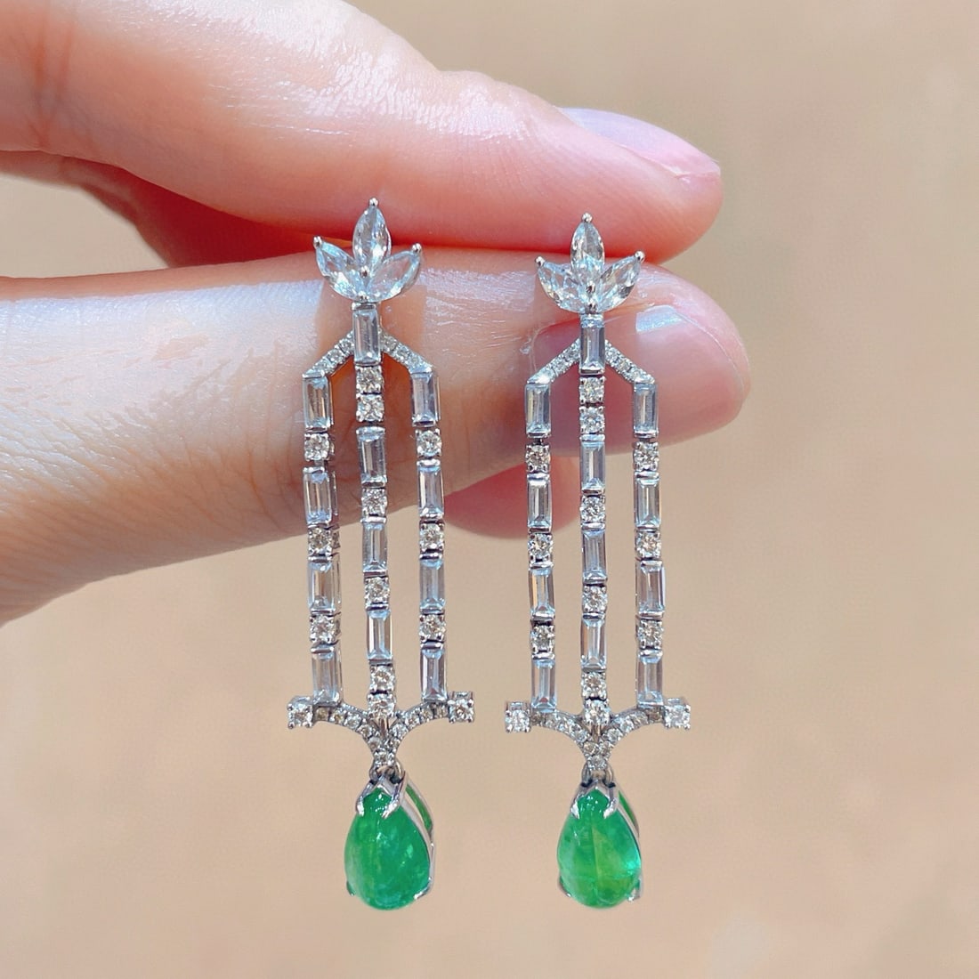 14k Gold 2.51 Ctw Natural Emerald & Diamond Earrings - 5