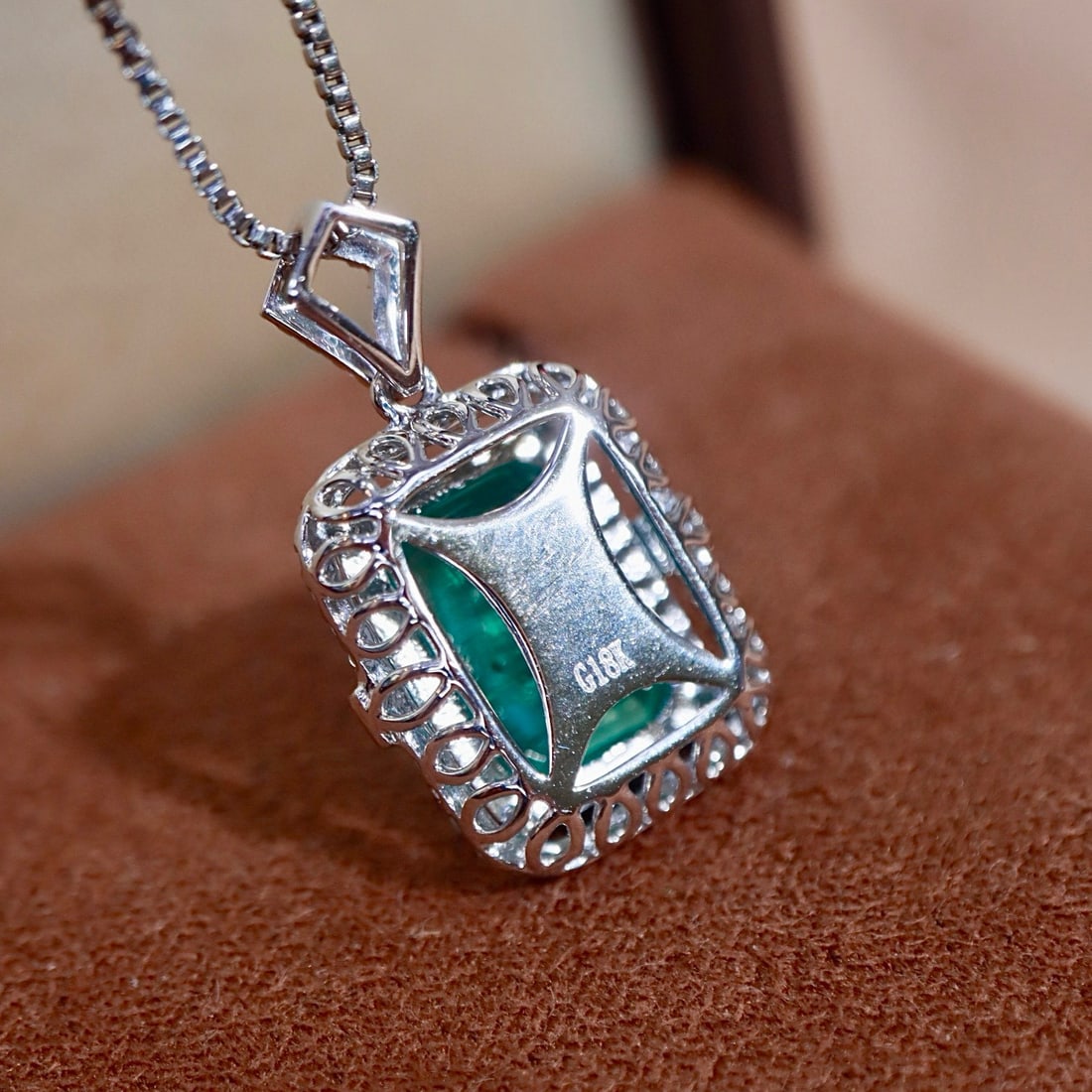 14k Gold 2.69 Ctw Natural Emerald & Diamond Pendant( Without Chain ) - 4