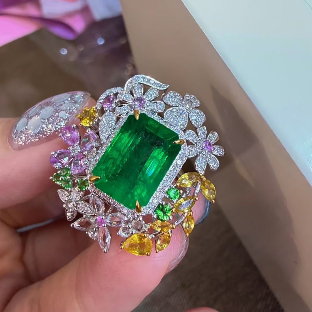 14k Gold 6.78 Ctw Natural Emerald & Coloured Gemstone Ring - 5