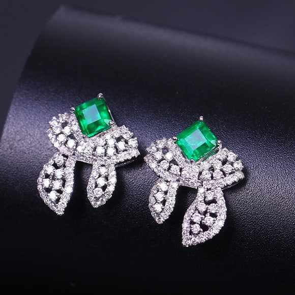 14k Gold 1.20 Ctw Vivid Green Natural Emerald & Diamond Earrings - 5