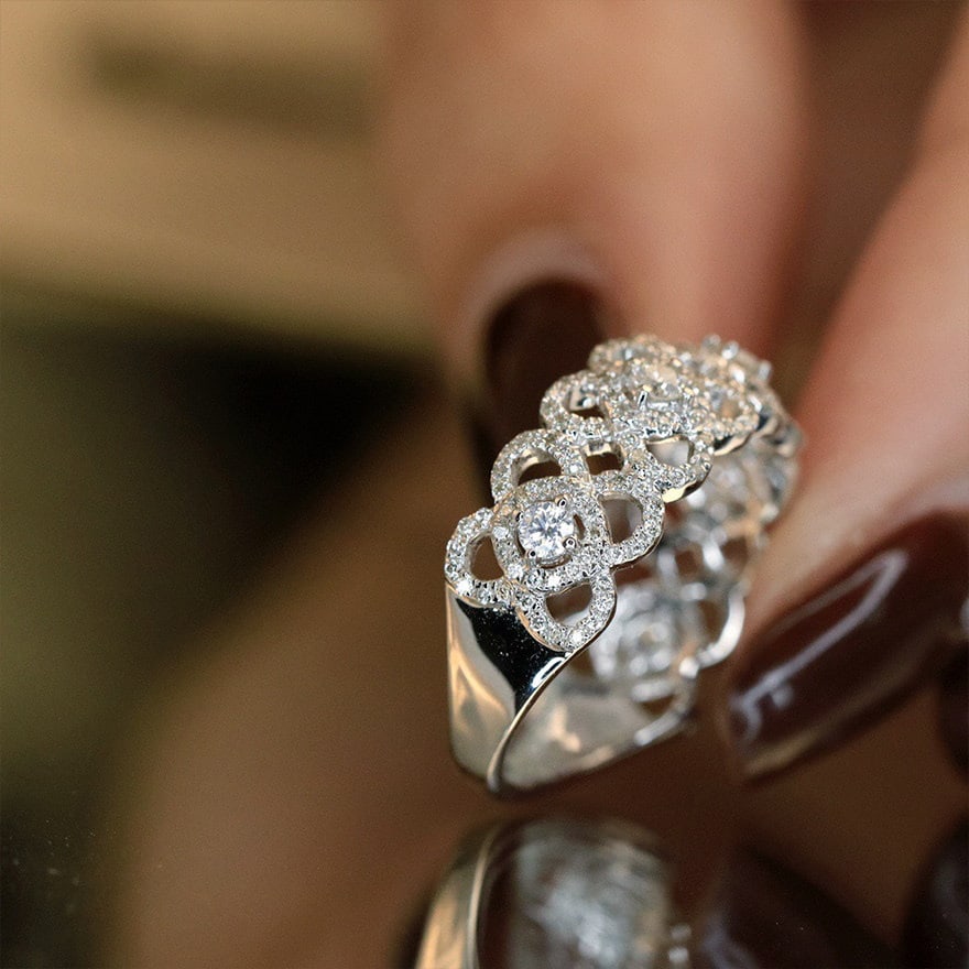 14k Gold 0.6 Ct Natural H Diamond Ring - 2