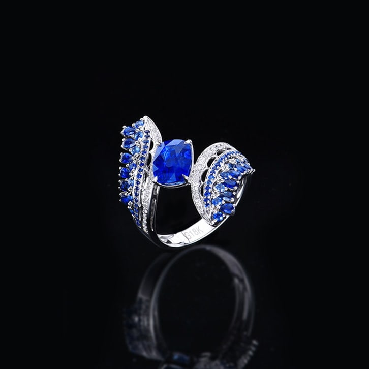 14k Gold 2.15 Ctw Natural Sapphire & Diamond Ring: Ref:231114014 // gold content:14k gold // ring size:7. 25us // // main gemstone:sapphire // shape:cushion // carat weight:2. 03ct // color:blue // treatment:natural // // adjacent gemstone 2 :