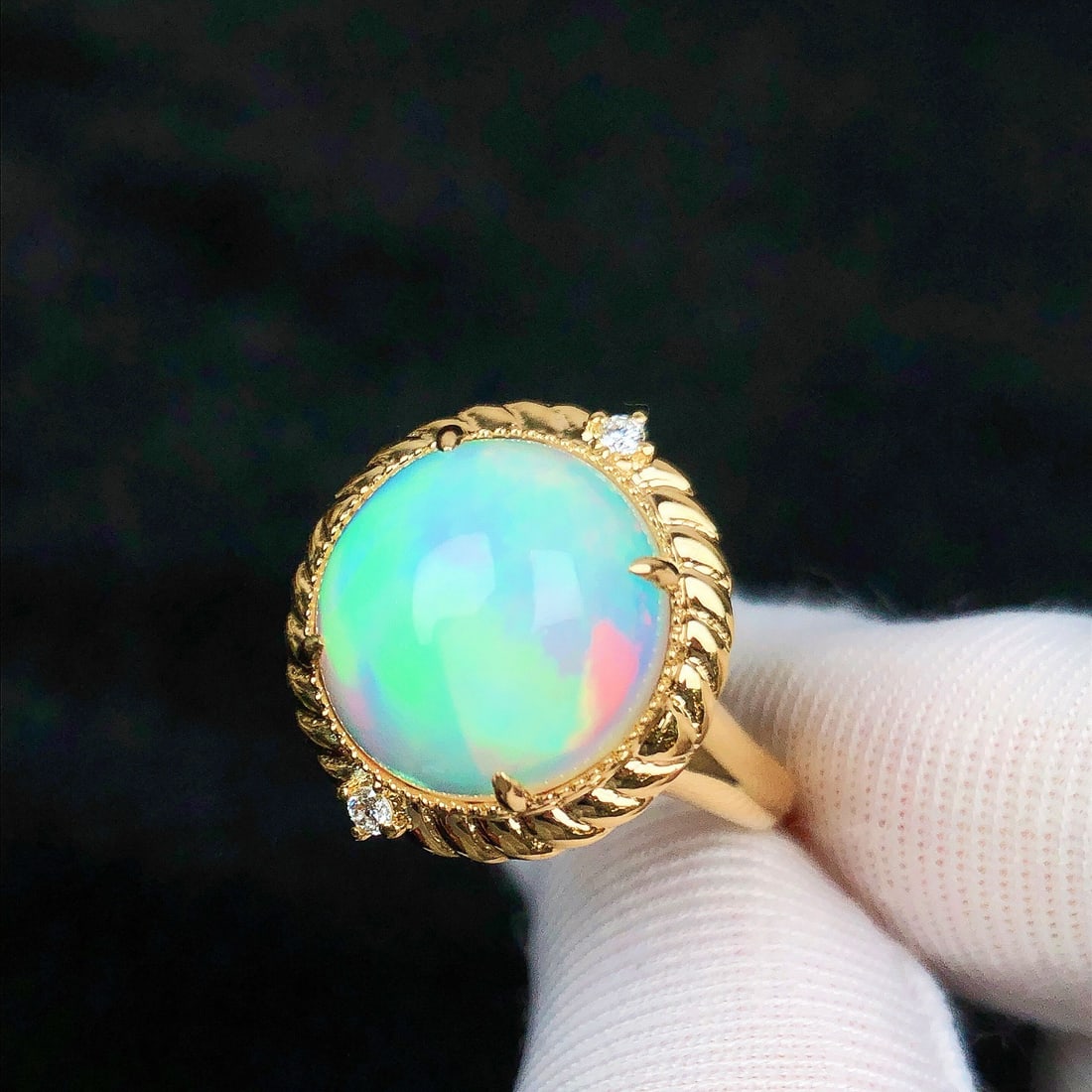 14k Gold 4.47 Ctw Natural Opal & Diamond Ring: Ref:231114065 // gold content:14k gold // ring size:7. 25us // // main gemstone:opal // shape:round // carat weight:4. 43ct // color:color // treatment:natural // cut grade:g // // adjacent gemstone 2