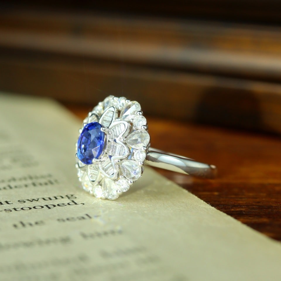 14k Gold 2.03 Ctw Natural Sapphire & Diamond Ring - 4