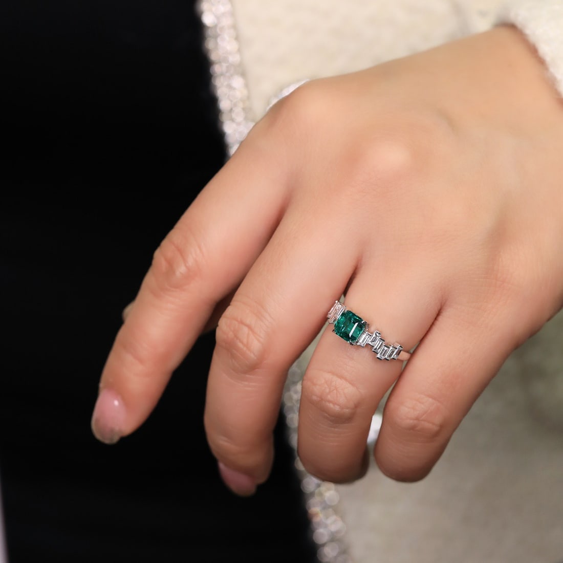 14k Gold 1.61 Ctw Natural Emerald & Diamond Ring - 7