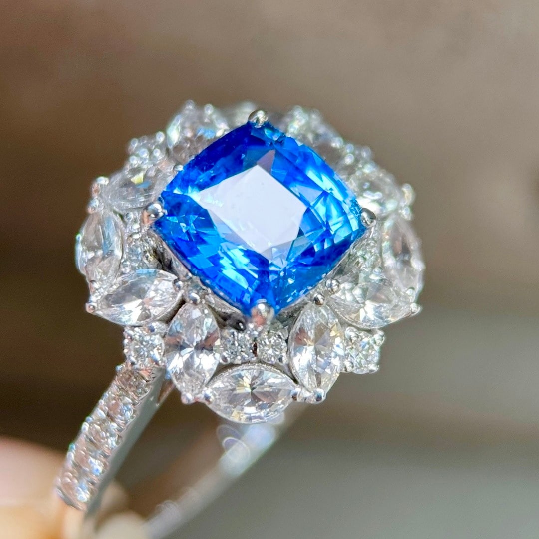 14k Gold 1.83 Ctw Natural Sapphire & Diamond Ring - 2
