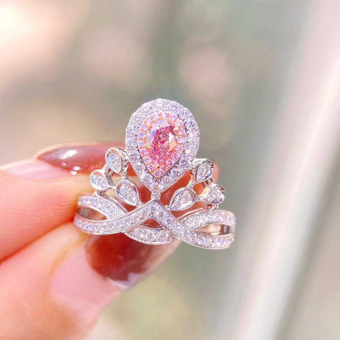 Gia Certified 14k Gold 0.78 Ctw Natural Pink Diamond & Diamond Ring: Ref:231114119 // gold content:14k gold // ring size:7. 25us // // main gemstone:pink diamond // certified:gia // shape:pear // carat weight:0. 27ct // clarity grade:si1 // color:pink // treatment:natu