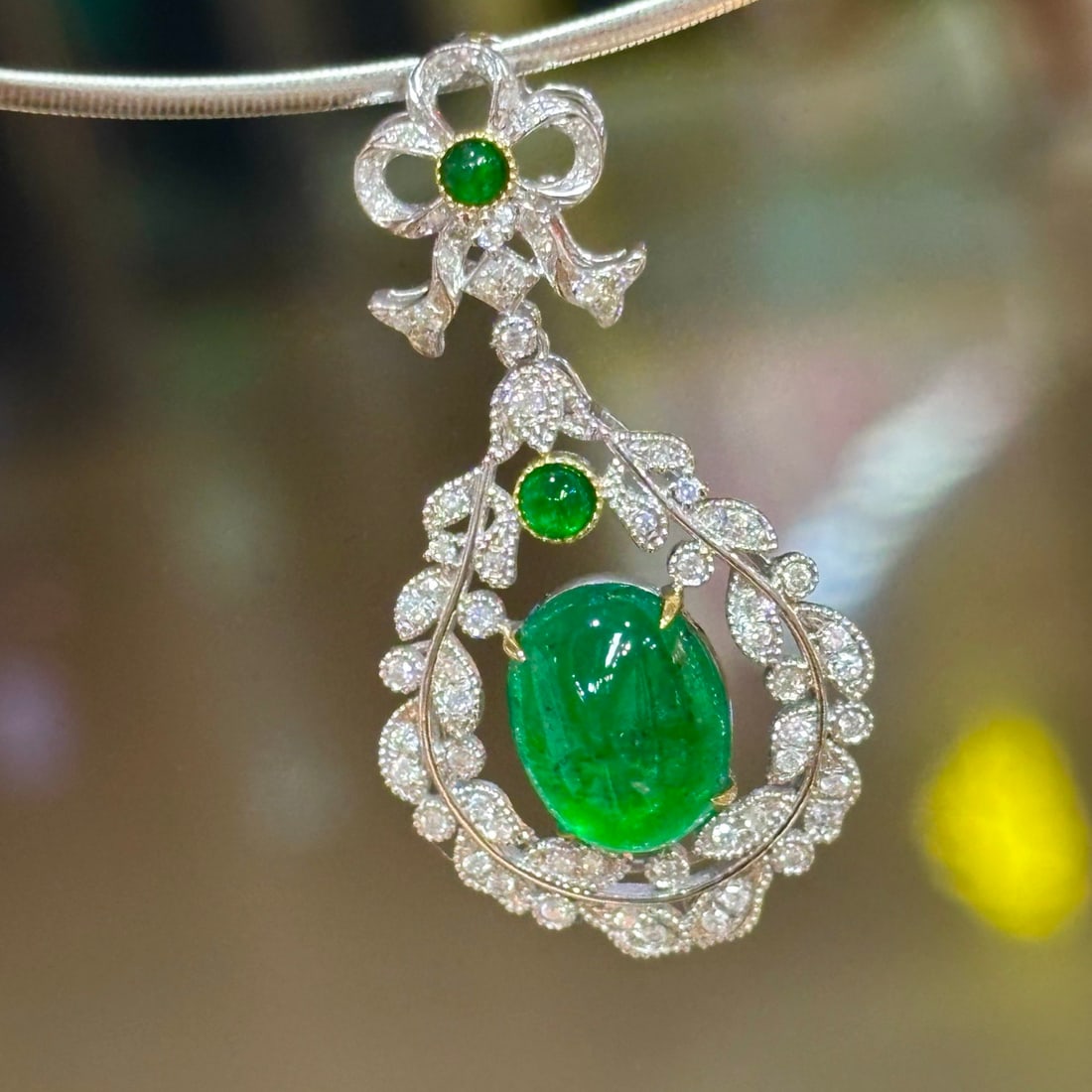 14k Gold 3.88 Ct Vivid Green Natural Emerald & Diamond Pendant( Without Chain ) - 2