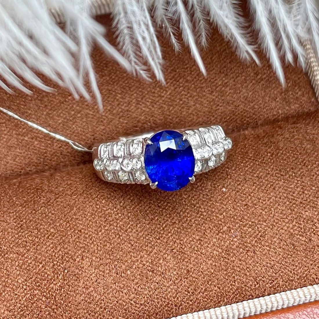 14k Gold 2.91 Ctw Natural Sapphire & Diamond Ring: Ref:231114137 // gold content:14k gold // ring size:7. 25us // // main gemstone:sapphire // shape:oval // carat weight:2. 61ct // color:royal blue // treatment:natural // // adjacent gemstone 2 :