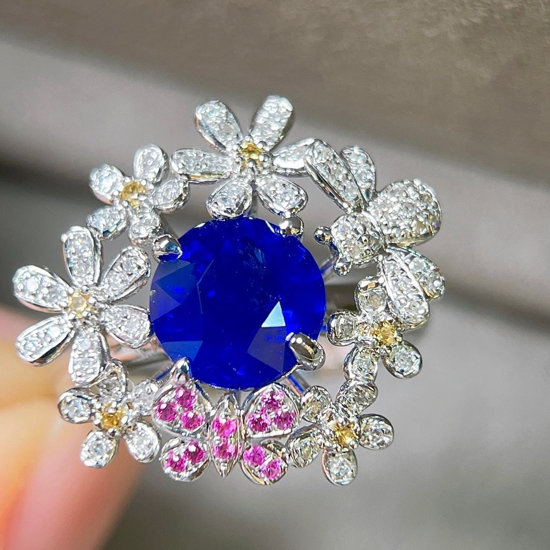14k Gold 2.76 Ctw Natural Sapphire & Diamond Ring: Ref:231114152 // gold content:14k gold // ring size:7. 25us // // main gemstone:sapphire // shape:round // carat weight:2. 55ct // color:royal blue // treatment:natural // cut grade:g // // adjacent