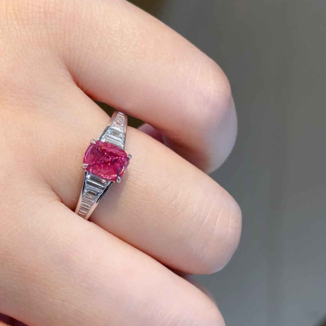 14k Gold 2.49 Ctw Natural Spinel & Diamond Ring - 6