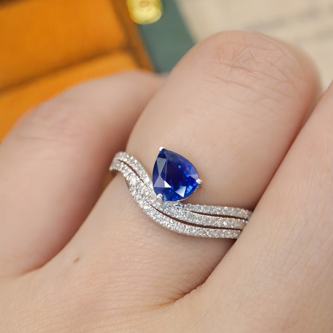 14k Gold 1.20 Ctw Natural Sapphire & Diamond Ring - 5