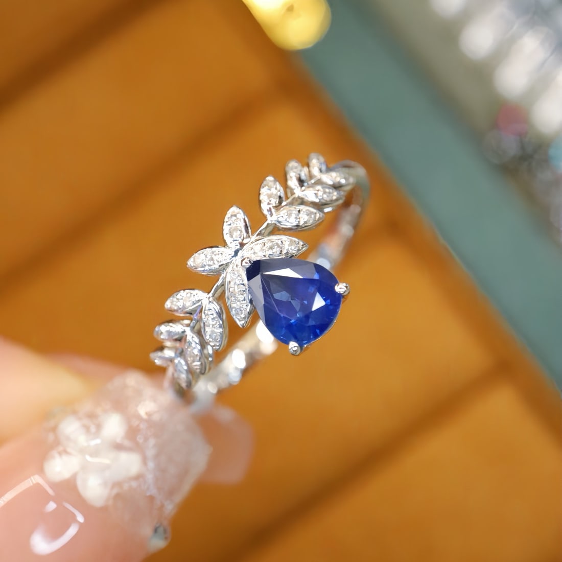 14k Gold 0.76 Ctw Natural Sapphire & Diamond Ring - 3