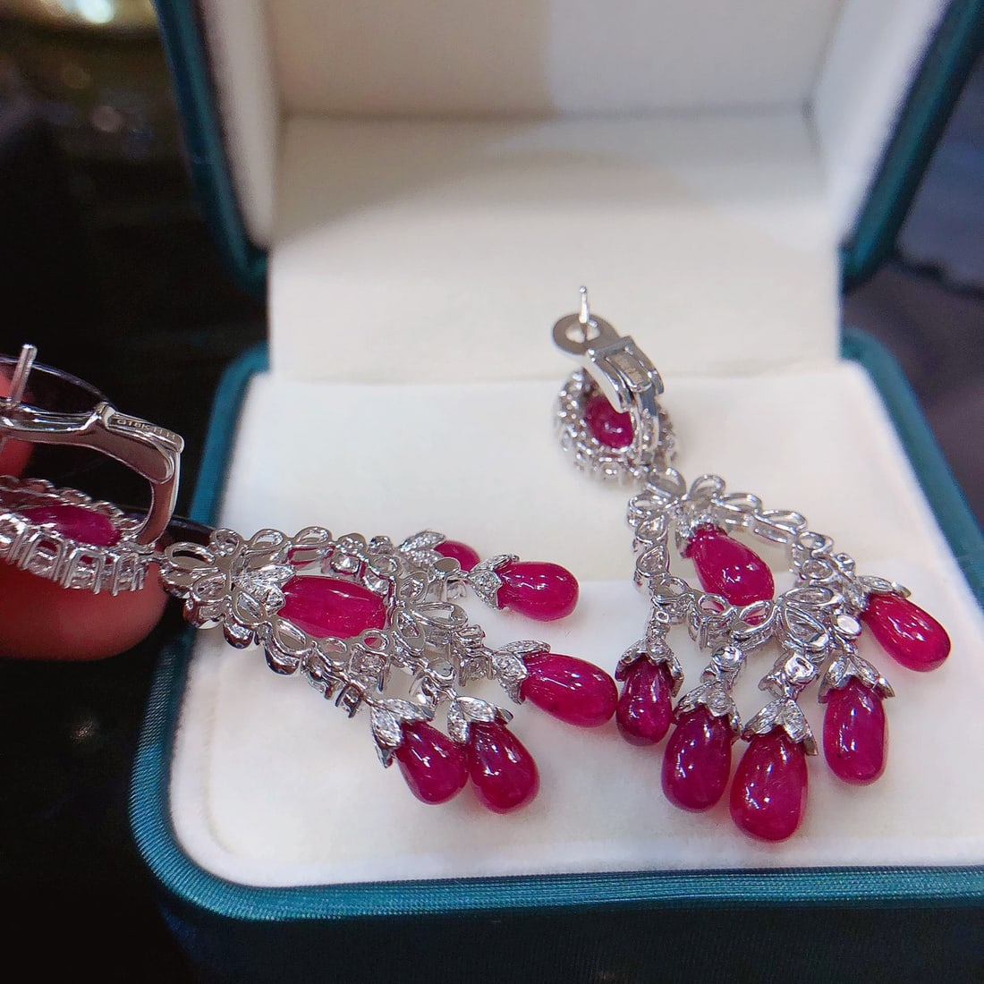 14k Gold 21.90 Ctw Natural Ruby & Diamond Earrings - 7
