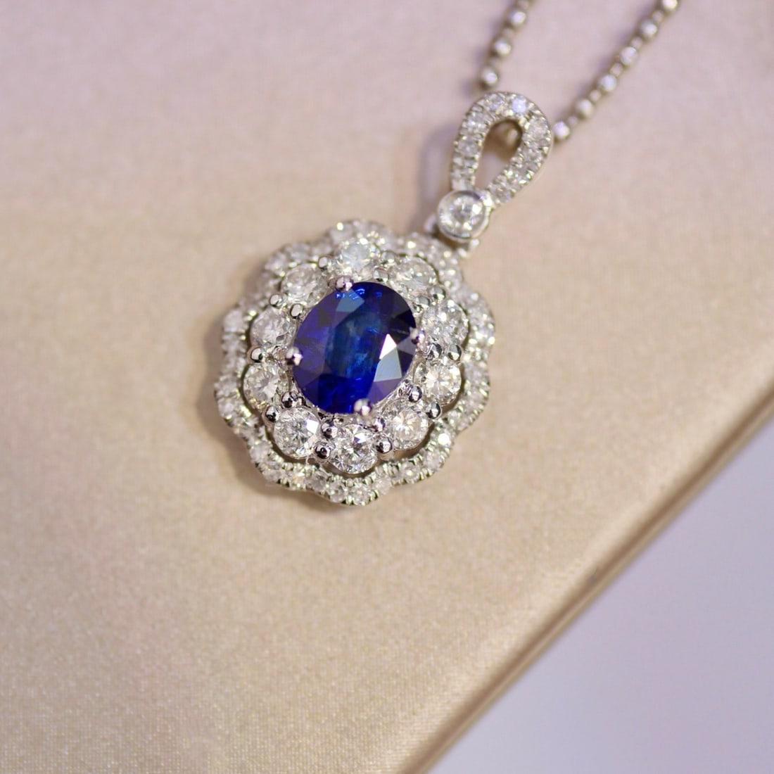 14k Gold 0.70 Ctw Natural Sapphire & Diamond Pendant( Without Chain ) - 3