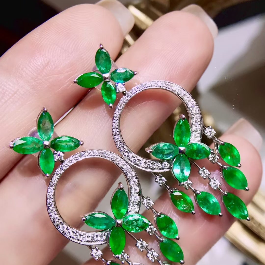 14k Gold 6.25 Ctw Vivid Green Natural Emerald & Diamond Earrings: Ref:231114201 // gold content:14k gold // main gemstone:emerald // shape:marquise // carat weight:5. 5ct // color:vivid green // treatment:natural // // adjacent gemstone 2 : diamond // shape:round