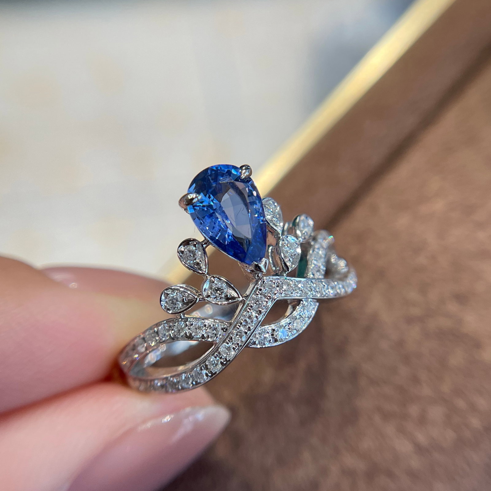 14k Gold 1 Ct Natural Sapphire & Diamond Ring - 4
