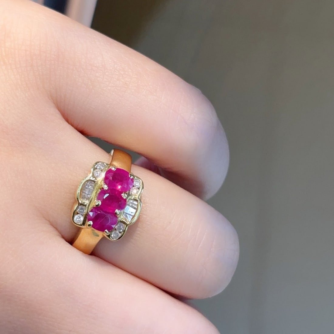 14k Gold 1.95 Ctw Natural Ruby & Diamond Ring - 5