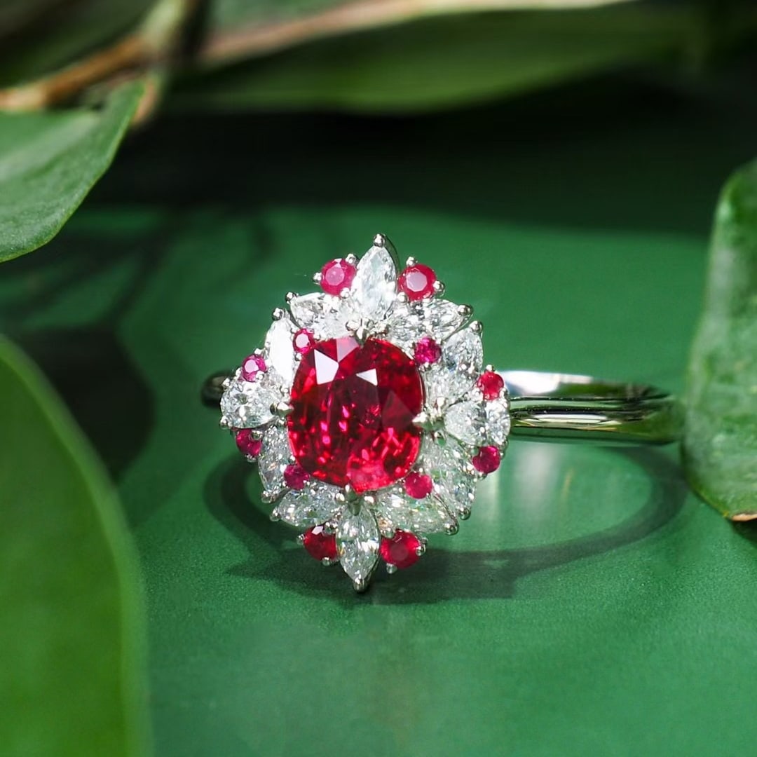14k Gold 1.56 Ctw Natural Ruby & Diamond Ring - 3